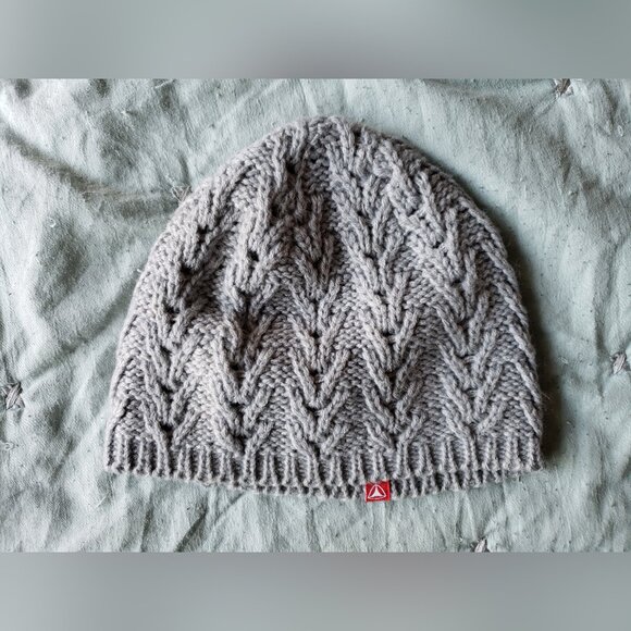 Active Ride Shop Vintage Beanie (Gray) NWOT Y2K - Picture 2 of 3